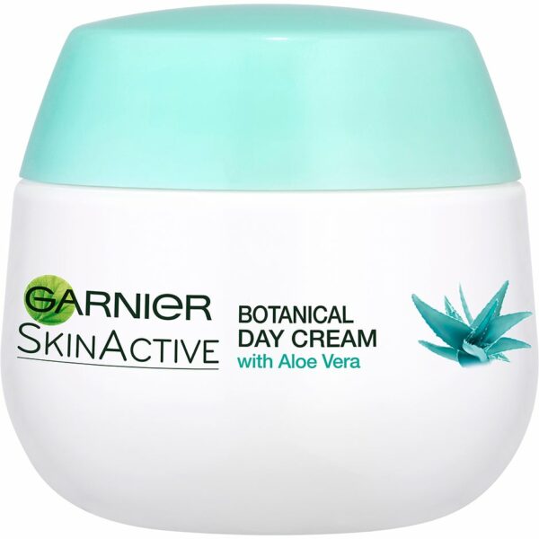Skin Active Moisture+ Botanical Aloe Vera Day Cream Normal to Combination Skin