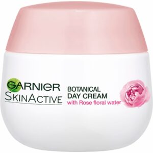 Moisture+ Rose Floral Water Dry & Sensitive Skin