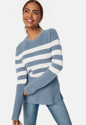 Happy Holly Striped O-neck  Knitted Sweater  Blue/Striped 52/54