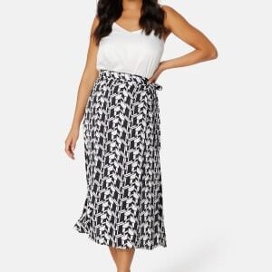 BUBBLEROOM CC Wrap skirt Patterned 38