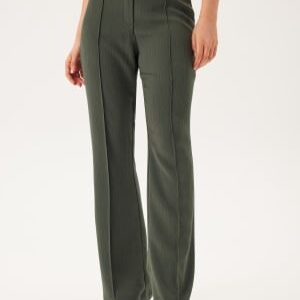 BUBBLEROOM Flared Structured Suit Trousers Dark green 36