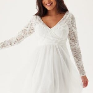 Bubbleroom Occasion 3D Flower L/S Lace Dress White 34