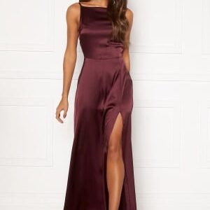 Bubbleroom Occasion Drapy-Back Slit Satin Gown Wine-red 44