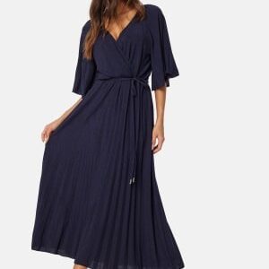 Bubbleroom Occasion Elsina Pleated Sparkling Dress Dark blue S