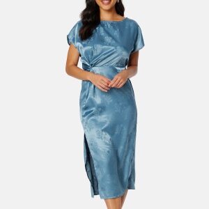 Bubbleroom Occasion Renate Twist front Dress Dusty blue 3XL