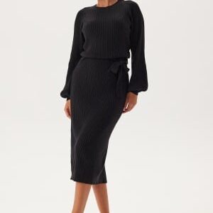 BUBBLEROOM Round Neck Rib Knitted Midi Dress  Black XS