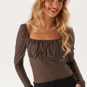 BUBBLEROOM Neija Square Neck Top Brown M