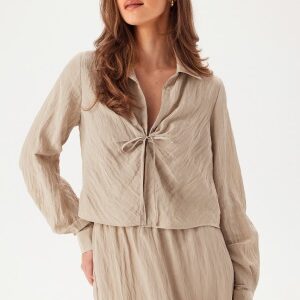 BUBBLEROOM Structured Tie Blouse Nougat XS