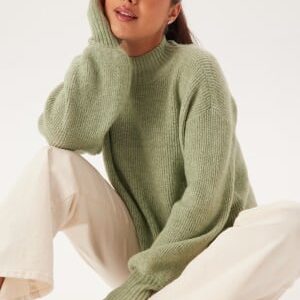 BUBBLEROOM Turtleneck Knitted Sweater Dusty green S