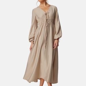 BUBBLEROOM V-neck Strap L/S Dress Nougat S