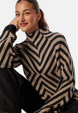 BUBBLEROOM Funnel Neck Knitted Sweater Beige/Black XS