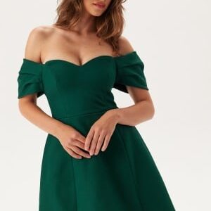 FOREVER NEW Sylvia Off Shoulder Mini Emerald Green 36