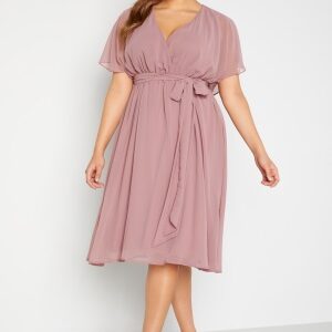 Goddiva Curve Flutter Sleeve Chiffon Midi Dress Purple 44 (UK16)