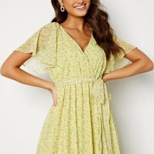 Goddiva Ditsy Flutter Sleeve Maxi Dress Soft Lemon M (UK12)