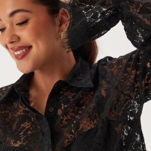 Happy Holly Buttoned Lace Shirt Black 36/38