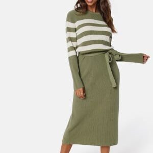 Happy Holly Striped O-neck  Knitted Dress Green/Striped 36/38