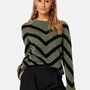 ONLY Onleliza L/S Pullover Knit Lizard Detail:W/ BLACK XS