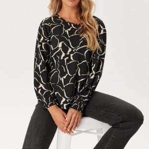 ONLY Onlelite Life L/S TOP NOOS PTM Black Aop:rebel Graphic 40