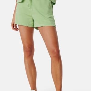 Pieces Pcchilli Summer HW Shorts Green 40012