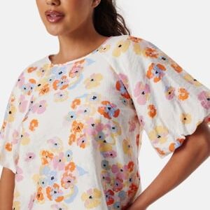 Pieces Pckarlson SS top White/Floral XS