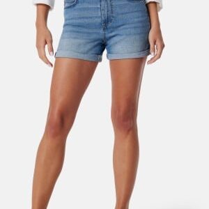 Pieces Pcpeggy MW Shorts Light Blue Denim M