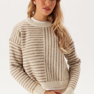 VERO MODA Vmuranus Ls Oneck Cropped Pull Birch Detail:w. Silver Mink  S