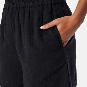 VILA Vilania High Waist shorts Black 34