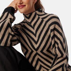 BUBBLEROOM Funnel Neck Knitted Sweater Beige/Black XS